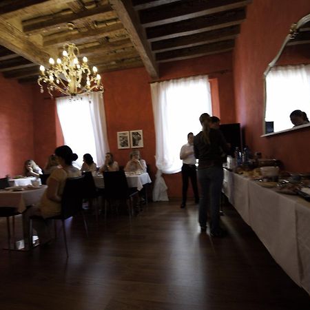 Albergo Morandi Реджо-нель-Емілія Екстер'єр фото