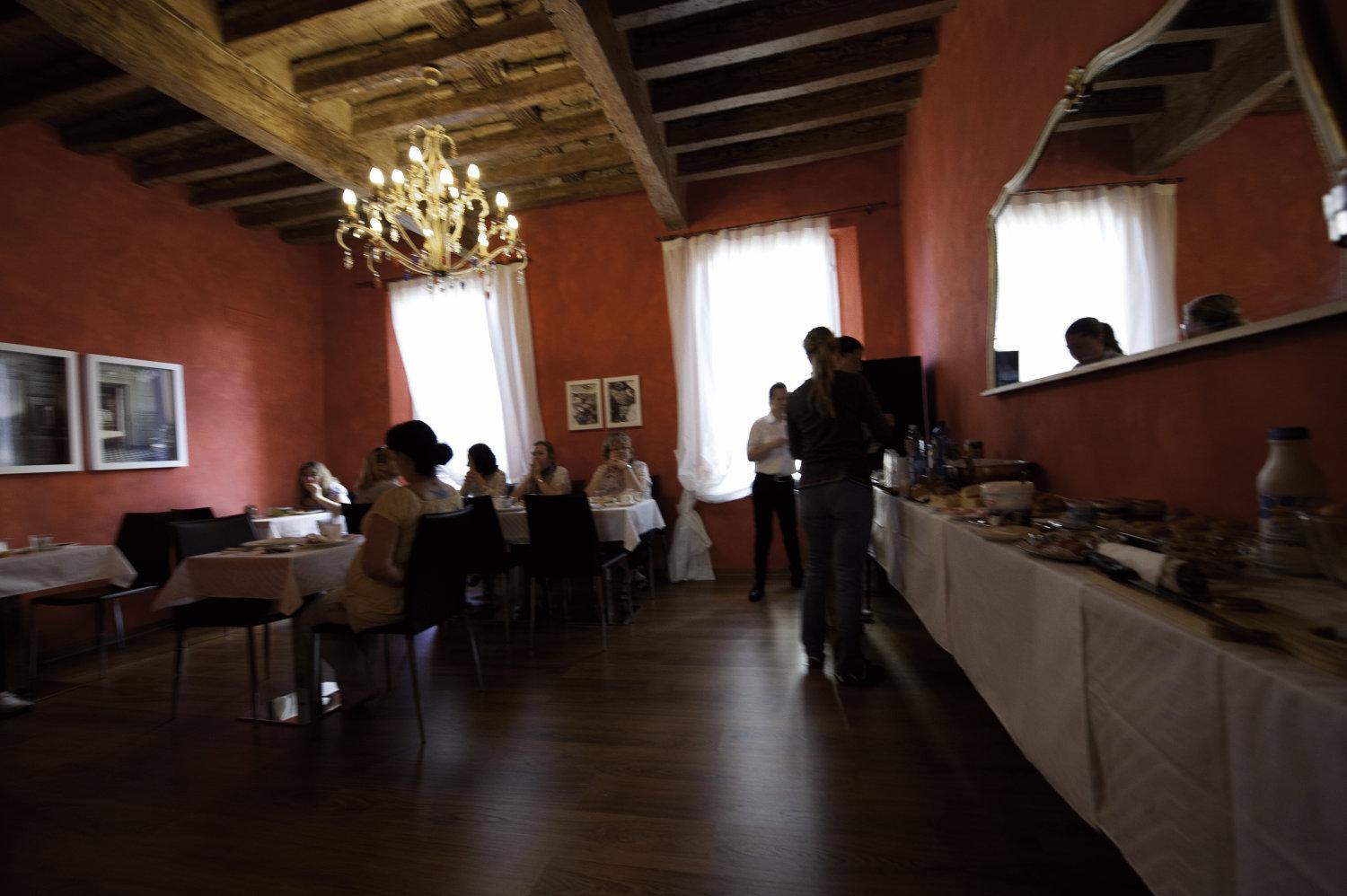 Albergo Morandi Реджо-нель-Емілія Екстер'єр фото