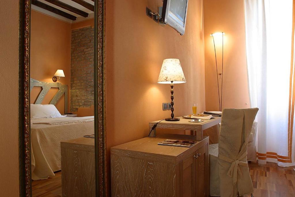 Albergo Morandi Реджо-нель-Емілія Номер фото